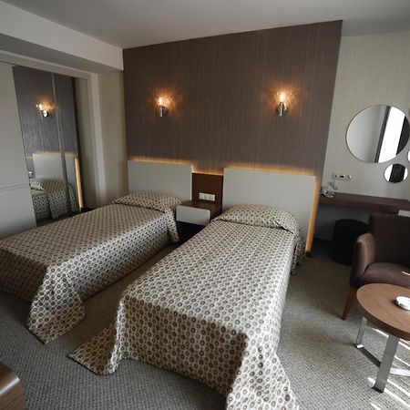 Baliktasi City Hotel & Spa Орду Екстериор снимка